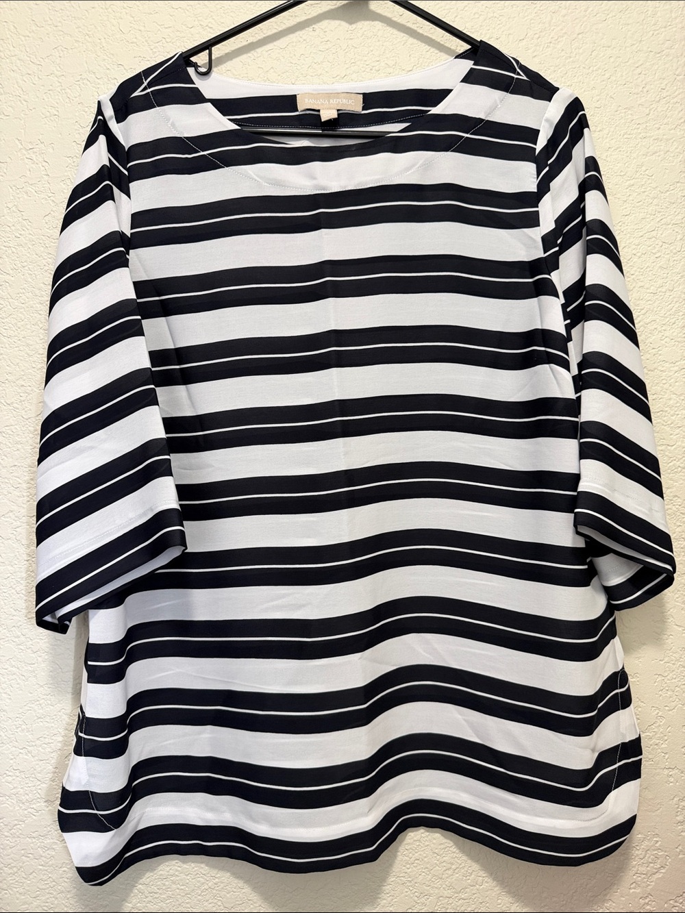 Black & White Striped Women's Top Relaxed fit